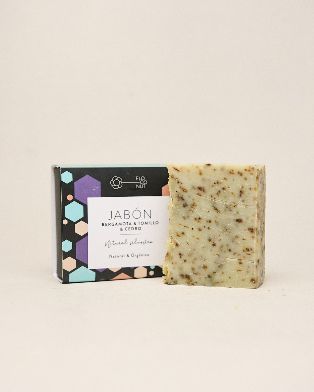 Jabón sólido Bergamota, Tomillo y Cedro para piel grasa o mixta con aroma silvestre