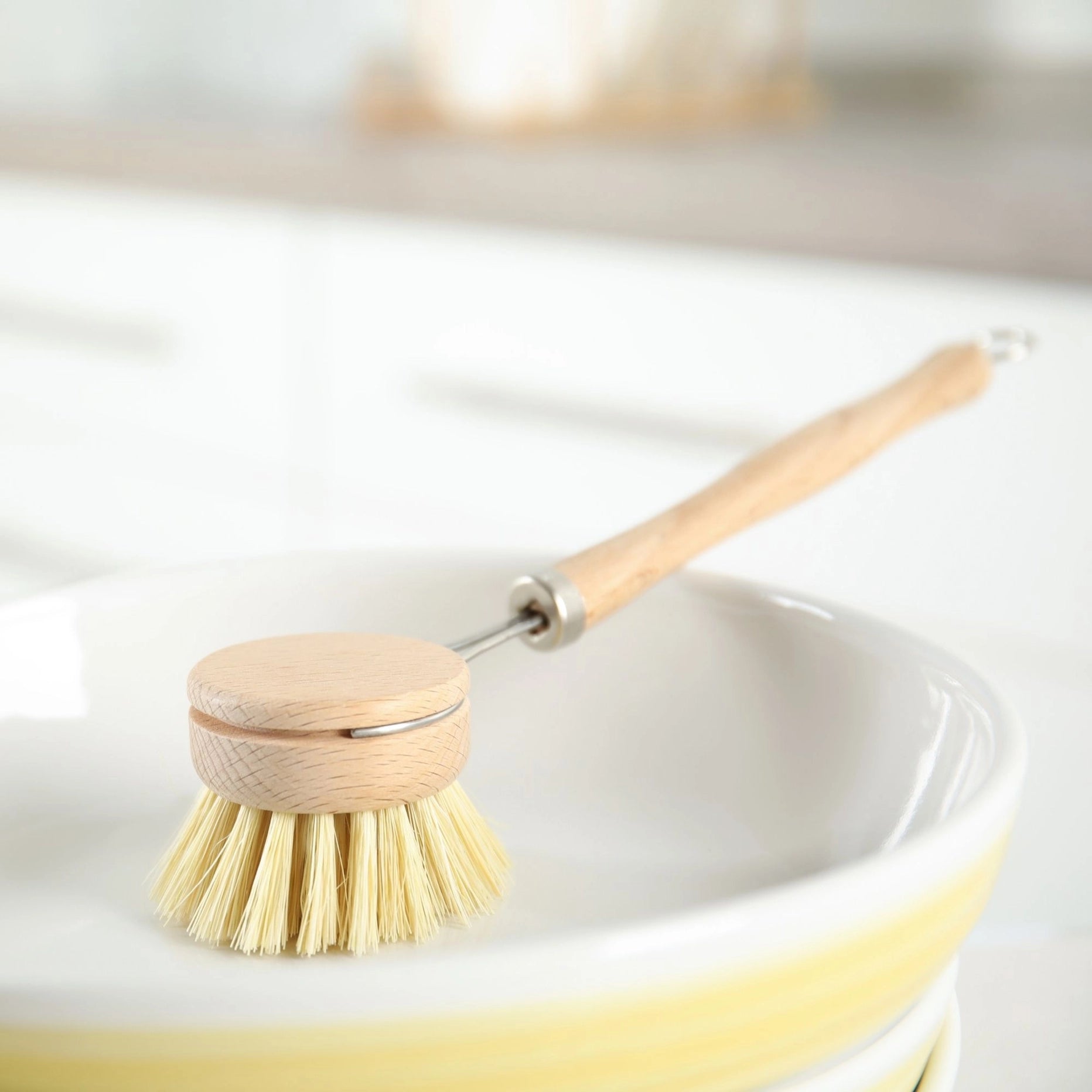 Cepillo Reutilizable de Bambú y Sisal para Lavar Platos con Cabezal Reemplazable
